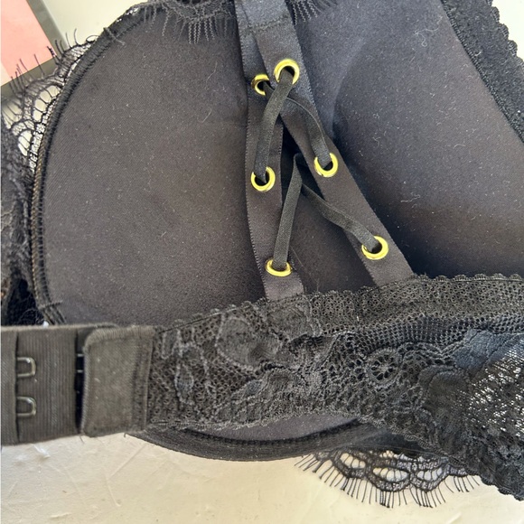 VICTORIAS SECRET VERY SEXY RING HARDWARE PUSH UP BRA SIZE 36C NWOT - Picture 6 of 16